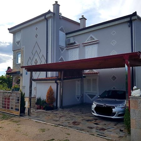 Apartments Petar & Anka Biograd Na Moru Exterior photo
